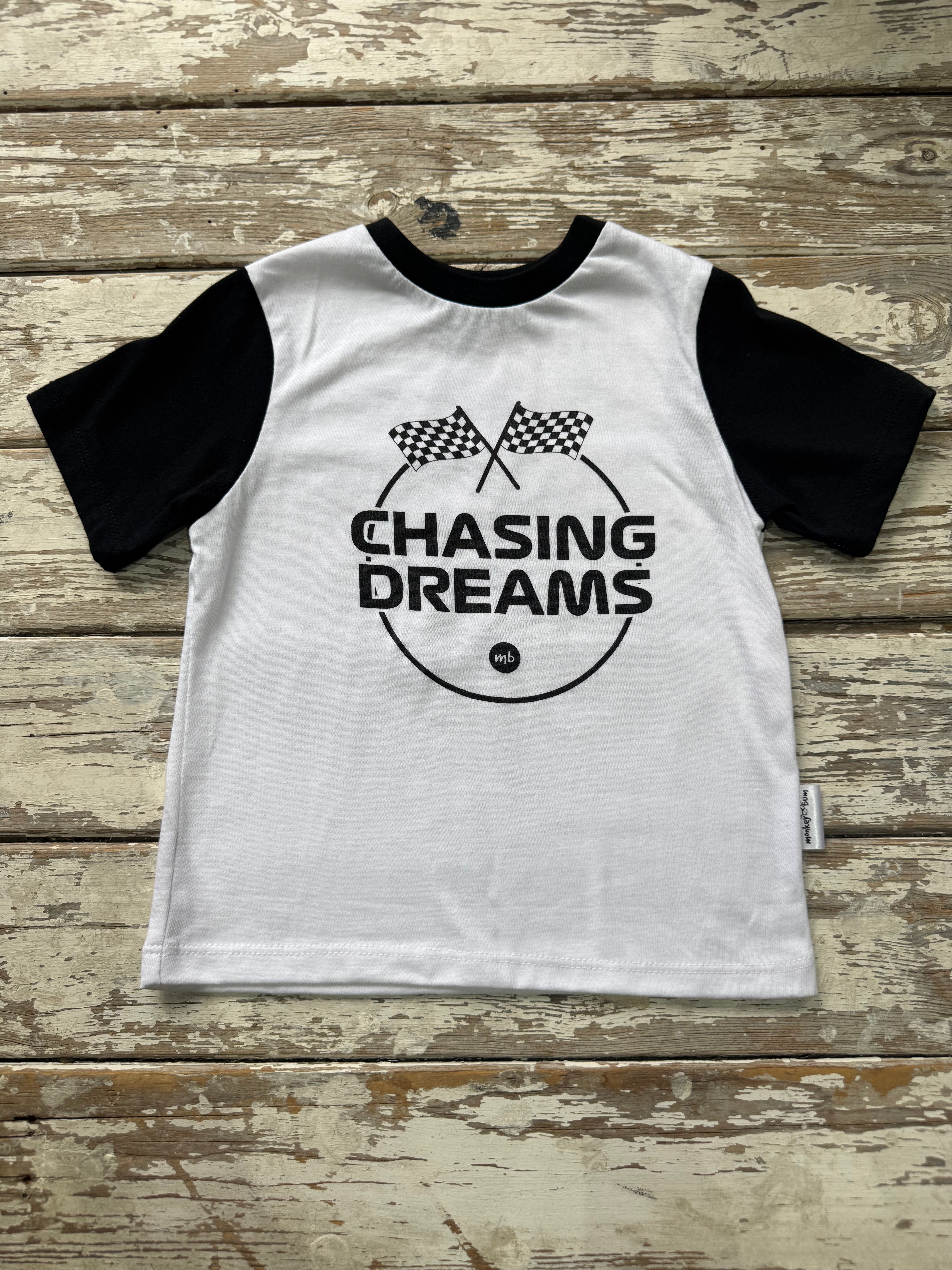 T-Shirt - Chasing Dreams