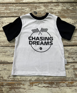 T-Shirt - Chasing Dreams