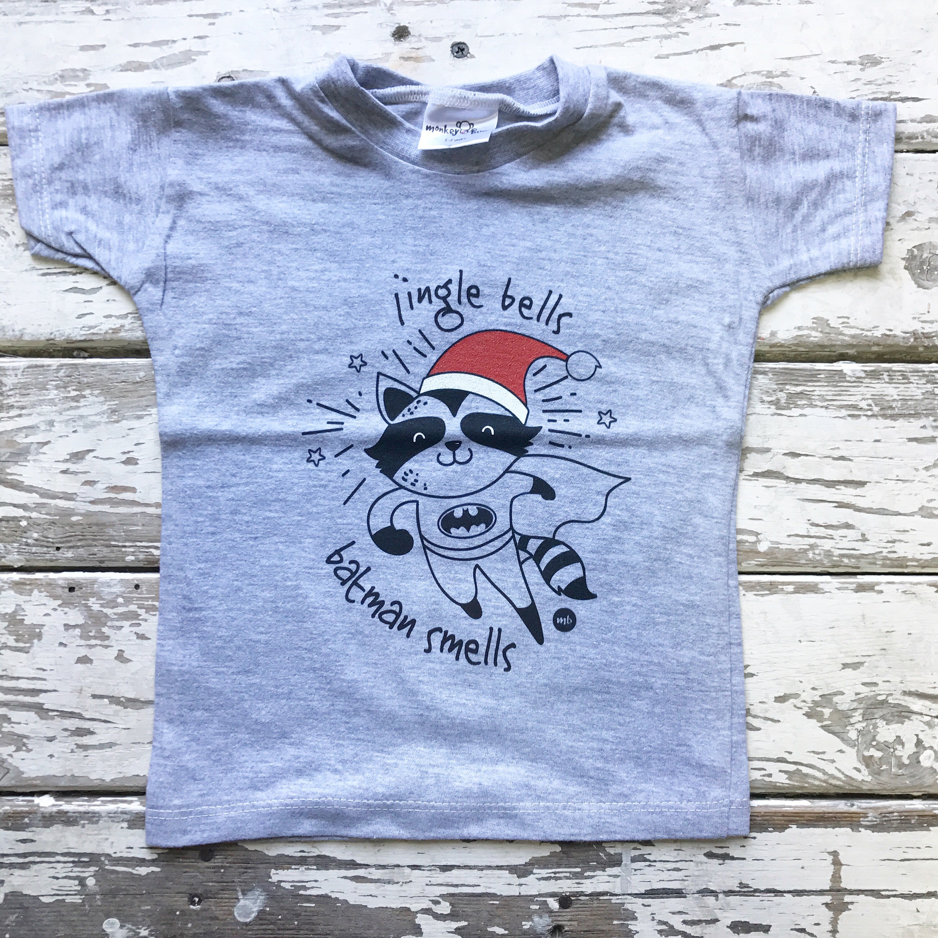 T-shirt: Jingle Bells Batman Smells (4-5 years only)