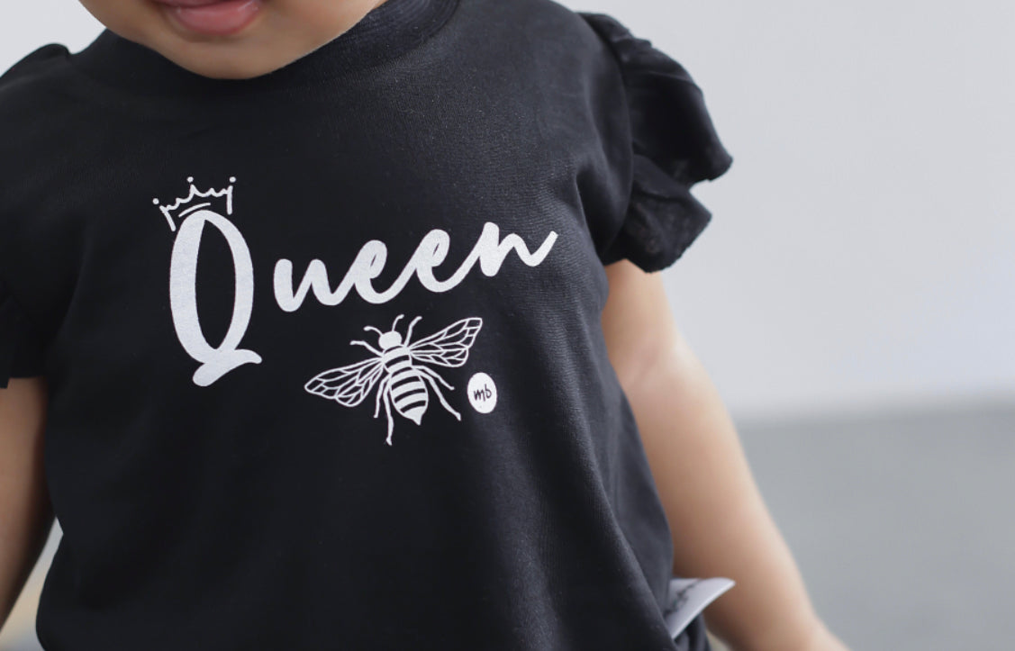 T-shirt: Queen Bee